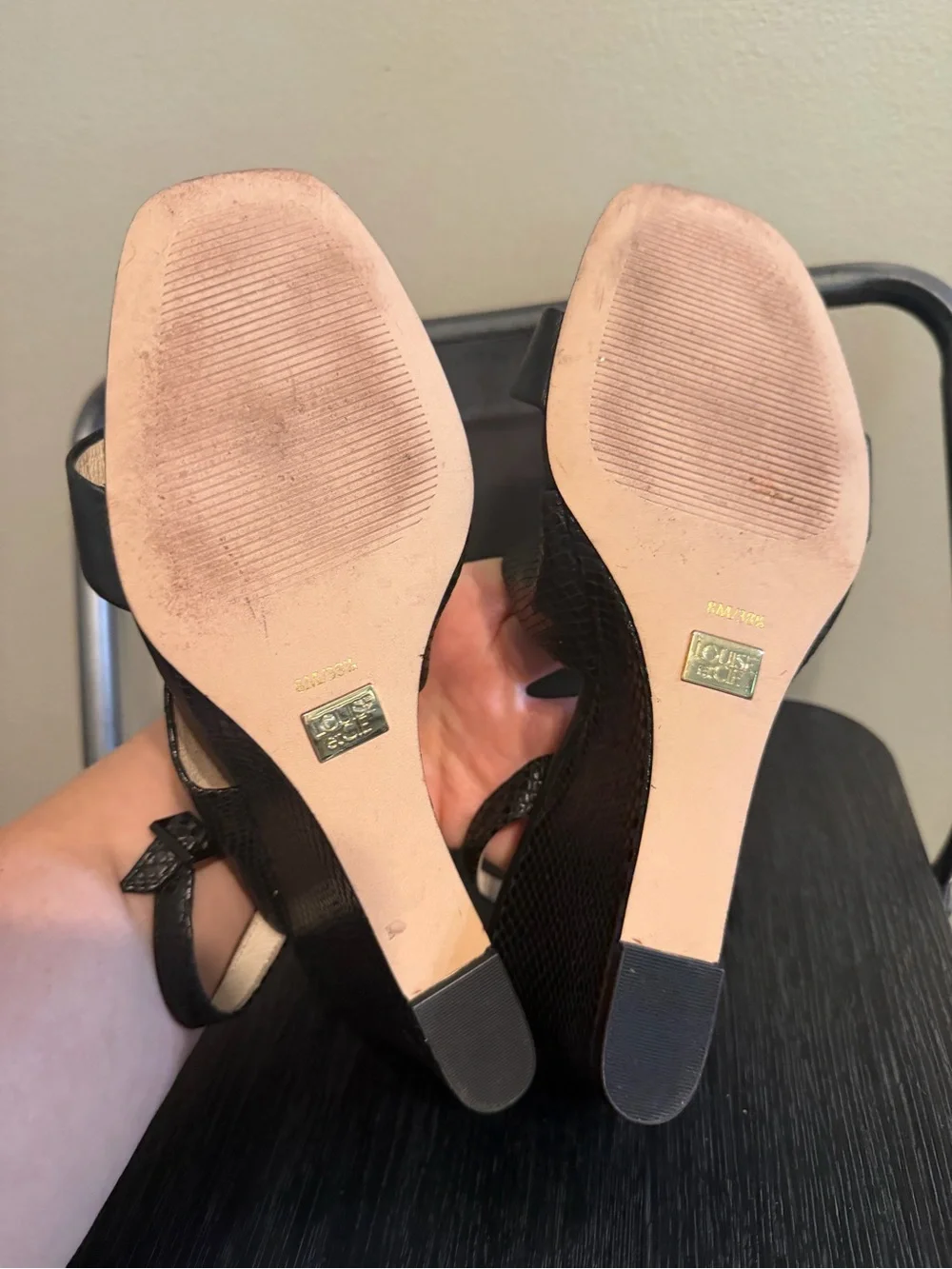 Louise et Cie Black Textured Leather Wedge Sandals Size 8